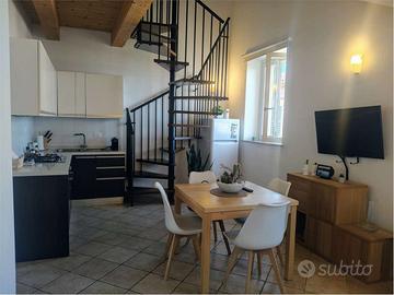 V003899 OSIMO VIA V TORRI