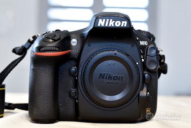 NIKON D810