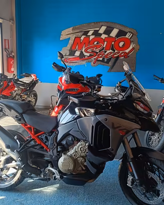 Ducati Multistrada V4 S