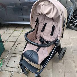 Passeggino PEG Perego book