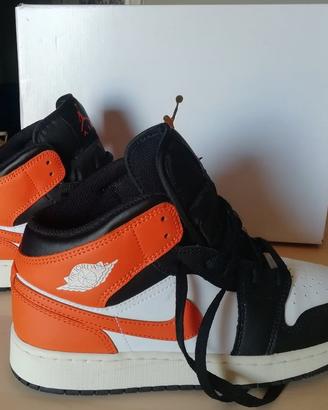 Scarpe Nike Air Jordan 1 Mid