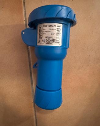 Presa volante blu stagna