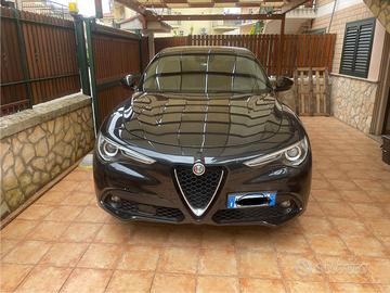 Alfa Romeo Stelvio Q4