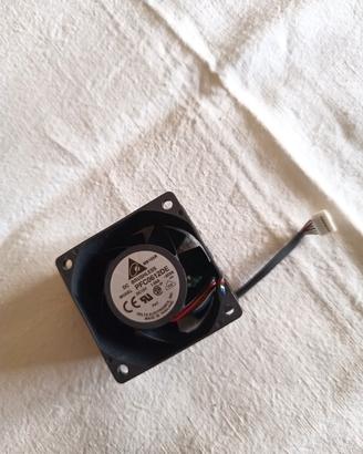 Ventola  Delta PFC0612DE – 12V 4.80A PW
