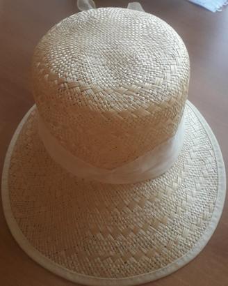 Cappello in paglia