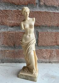 Scultura “Venere di Milo” firmata A.Giannelli
