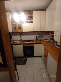 Cucina, Camera matrimoniale e camera singola 