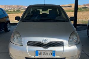 Toyota Yaris 1.0i 16V cat 3 porte Sol