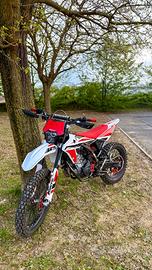 Fantic XEF 125