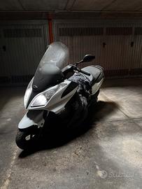 Kymco downtown 300i-2009