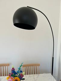 Piantana in metallo nero Maisons Du Monde