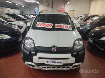 Fiat Panda PANDINA 1.0 HYBRID 70CV