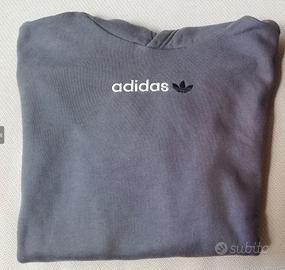 Felpa Adidas con cappuccio