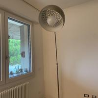 Piantana ad arco con base in marmo