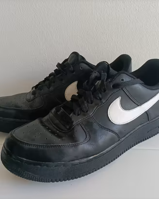 Scarpe NIKE AIR FORCE 1.