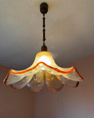 Lampadario vintage in vetro artistico