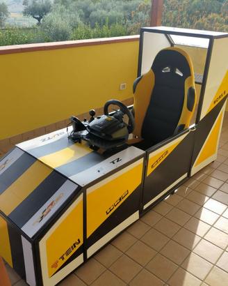 POSTAZIONE SIMULATORE DI GUIDA