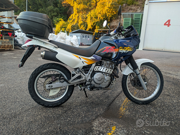 Honda Dominator 650çc