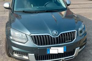 Skoda Yeti 1.6 tdi Greenline con Gancio di traino