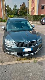 Skoda Yeti 1.6 tdi Greenline con Gancio di traino