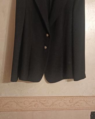 giacca elegante donna con camicia 