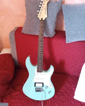 Yamaha pacifica 112 V  Sonic Blue 