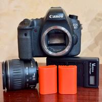 Canon 6d con 3 batterie e obiettivo