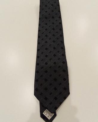 CRAVATTA ROMEO GIGLI GRIGIA E NERA