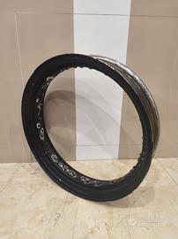 Cerchione posteriore Kawasaki vn 800