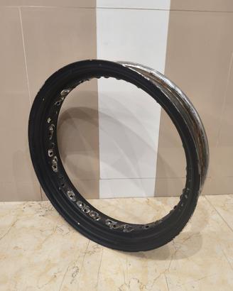 Cerchione posteriore Kawasaki vn 800