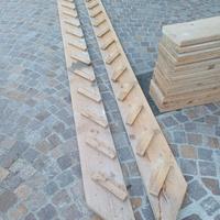 scala in legno di abete grezza