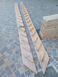 scala in legno di abete grezza