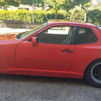 Porsche  944