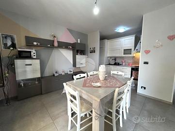 CASA SEMINDIPENDENTE A CALLIANO