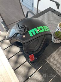 Casco momo design