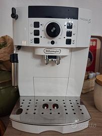 Macchina caffè De' Longhi