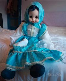 Alessia,bambola rara espressiva anni '80/'90.