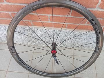 ruota in carbonio 
