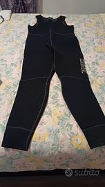 tuta da sub in neoprene  5mm con guanti e cintura 