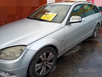 RICAMBI MERCEDES C 2.20
