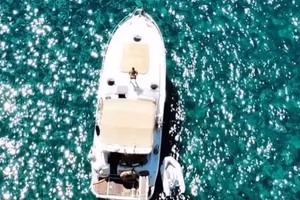 MIRA 43 - PIEDI DPH - 330 cv volvo penta (permuta)