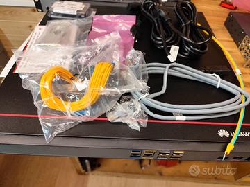 Router Huawei AR6140E-9G-2AC + Cisco ME3400E-24TS