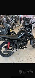 Moto 125 Honda CB 125f