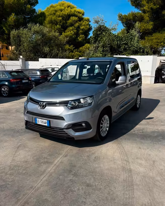 Toyota Proace Verso 1.5D L0 D Lounge