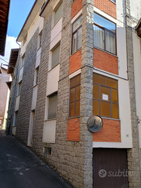 Casa 3 appartamenti - Borgo di Prestine