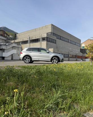 VOLKSWAGEN TIGUAN R-LINE 2.0 TDI 150 CV – 2020
