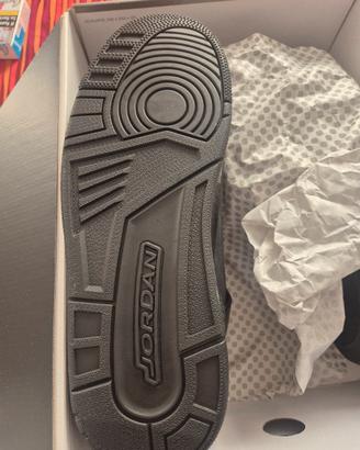 scarpa giordan nuova mai usata numero 45