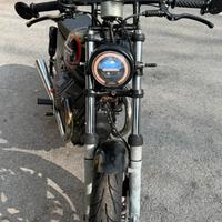 Moto guzzi cafe racer