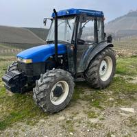Trattore new Holland tn 75