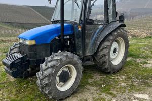 Trattore new Holland tn 75